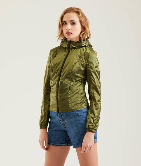 Green polyamide jackets & coat