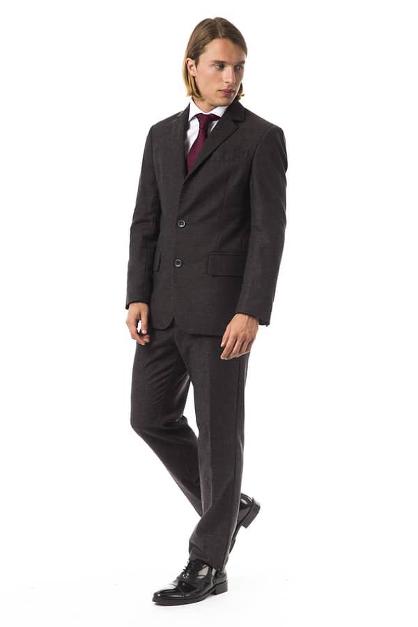 Brown cotton suit