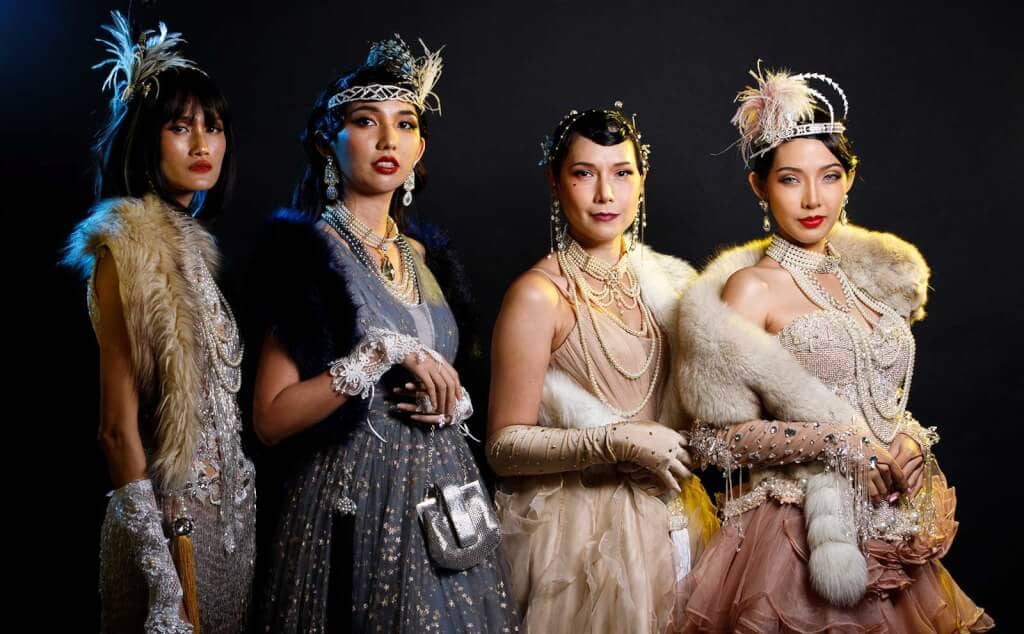 Four Women Gatsby Posing Fashion 