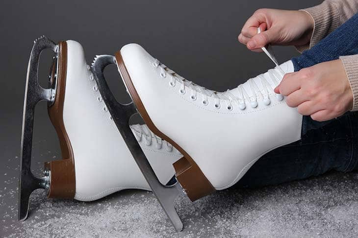 Shoes figure skates