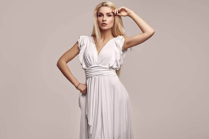 50+ Fantastic Dresses & Summer Outfits For Women [2023]