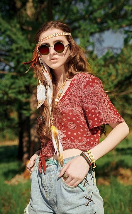 10 Hippie Outfit Ideas for Men  Hippie outfits, Casual hippie outfits,  Modern hippie outfit